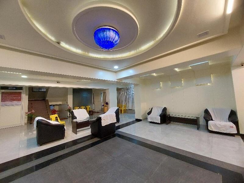 Khadki Super Hotel O Happy Homely Stay Near Pune Airport מראה חיצוני תמונה